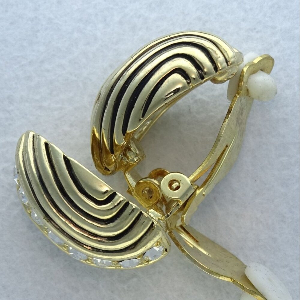 Vintage Gold-Tone Clip-On Earrings W/ Clear Rhinestone Accents Elegant Design - Picture 2 of 3